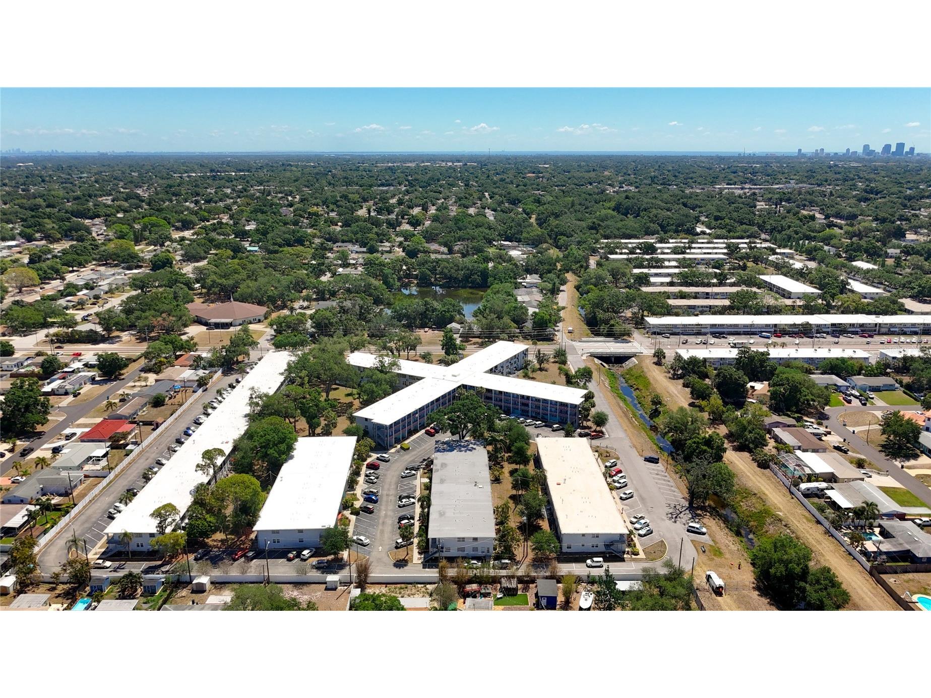 4295 58th Way N #1604 Kenneth City FL 33709 TB8501522 image30