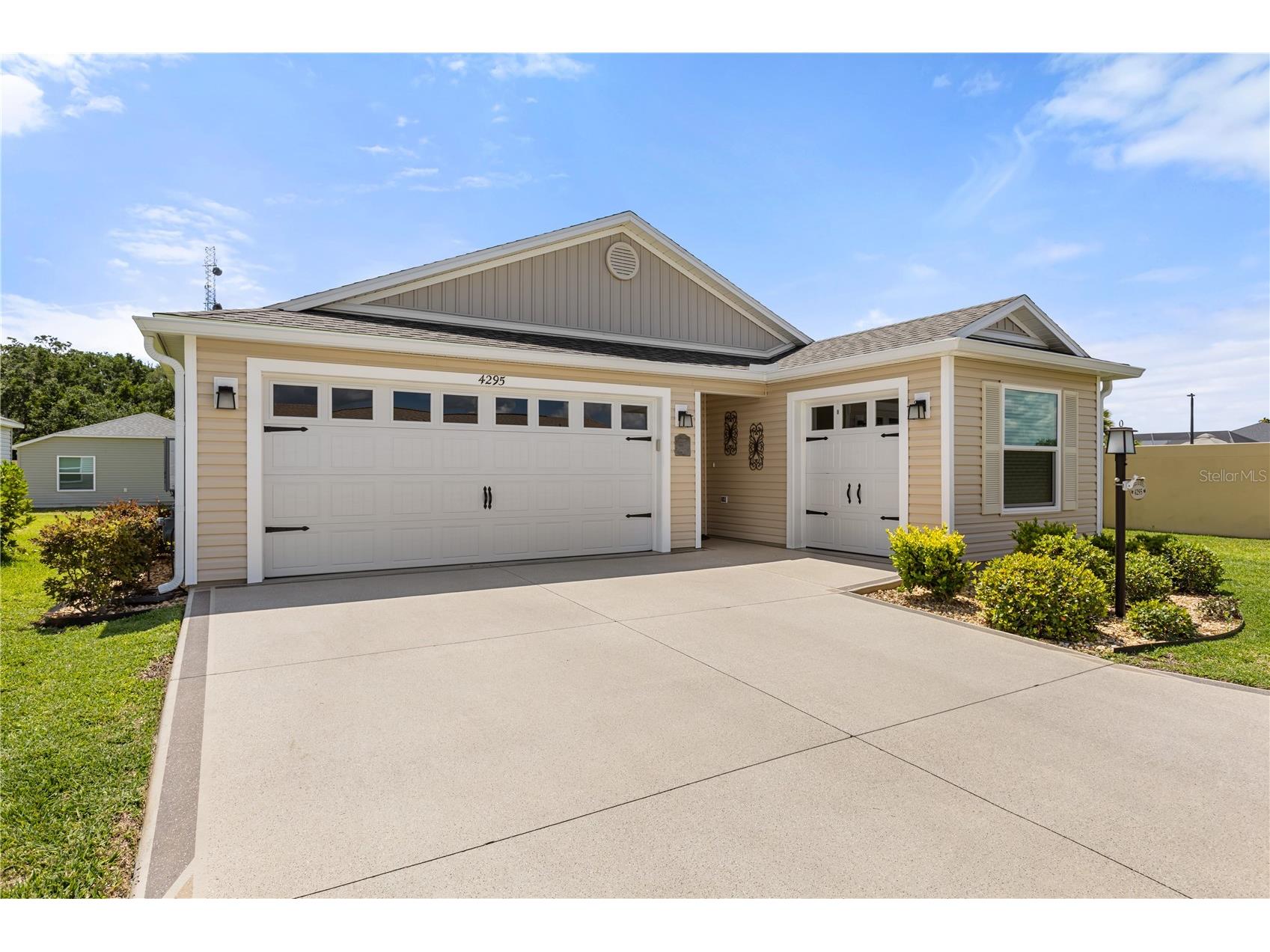 4295 Fredda Terrace The Villages FL 32163 G5112718 image1