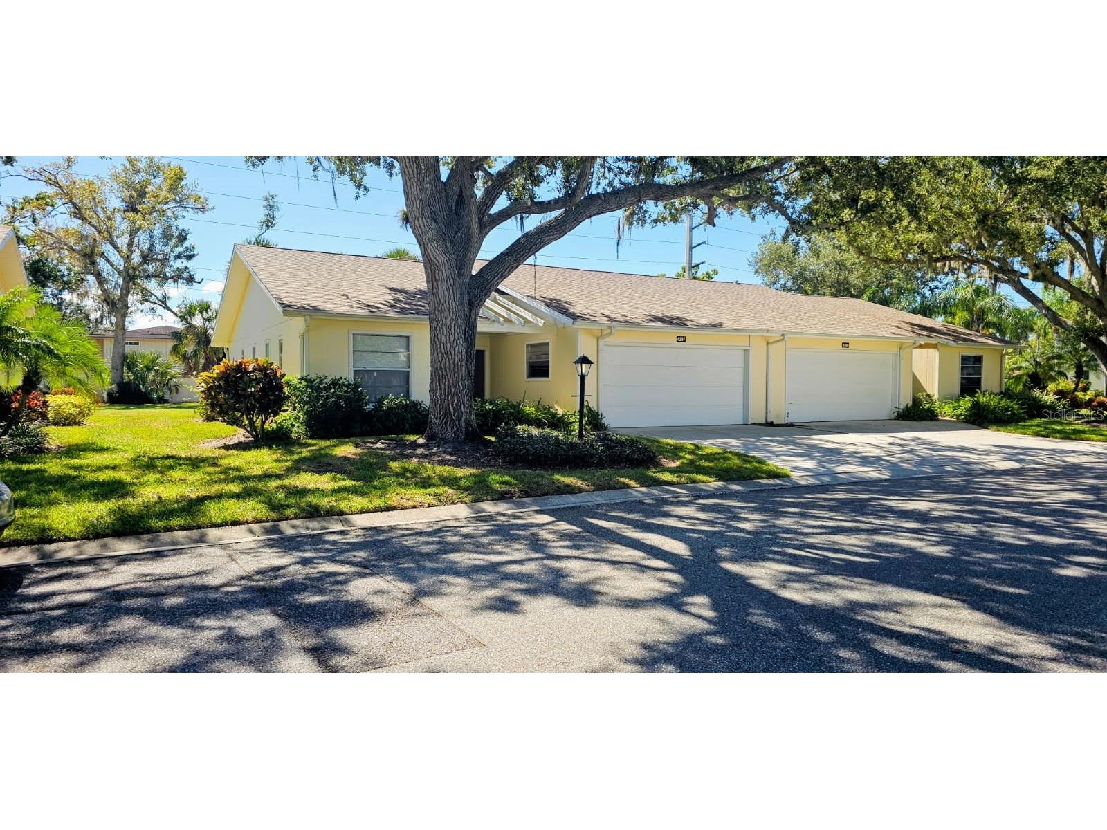 4297 Oakhurst Circle E #3051 Sarasota FL 34233 A4667705 image1