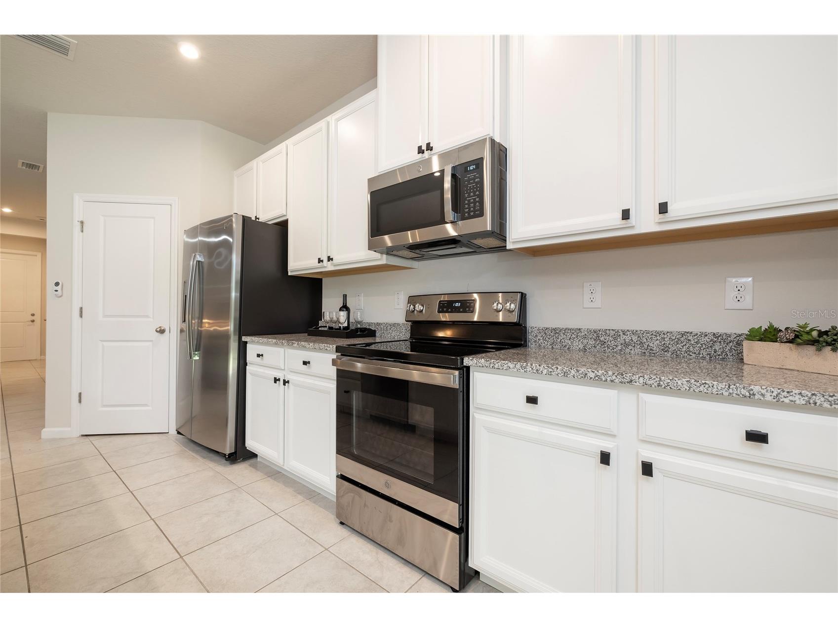 4298 Harbour Palm Drive Holiday FL 34691 TB8530575 image14