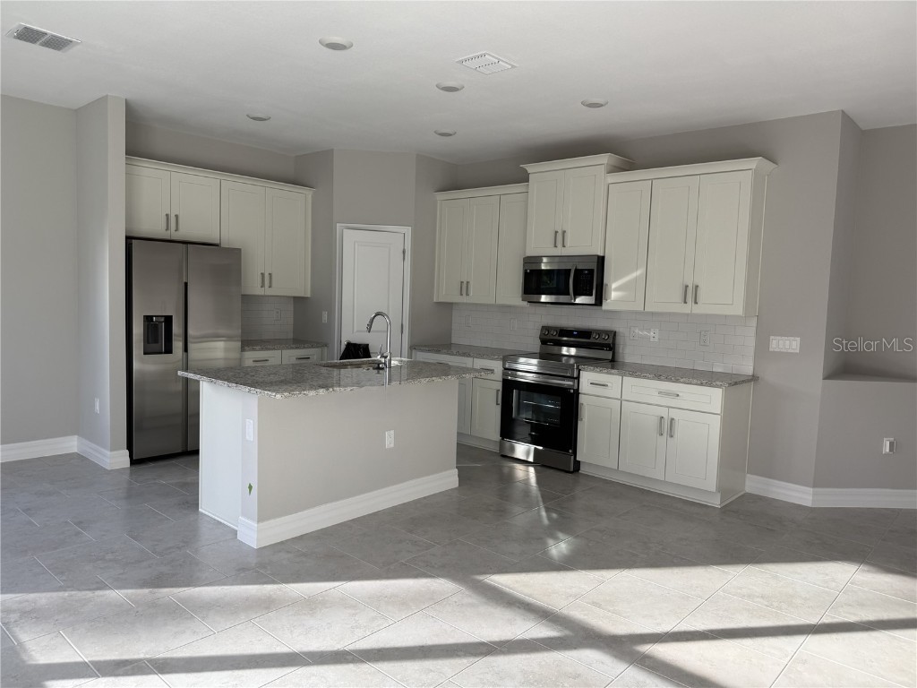 4298 N Salford Boulevard North Port FL 34286 A4675829 image3