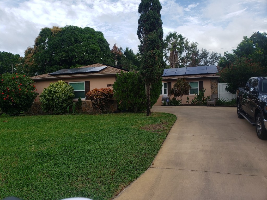 4298 Trout Drive SE Saint Petersburg FL 33705 T3412907 image1