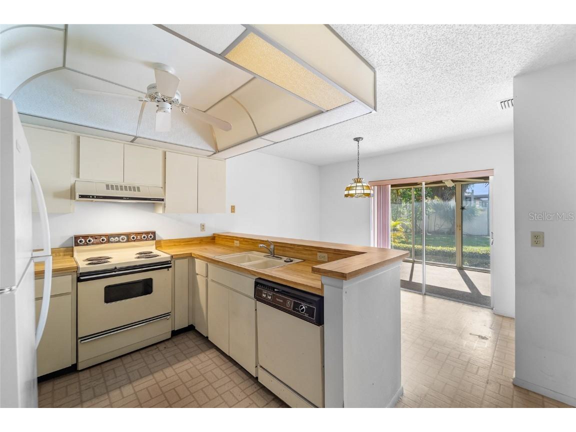 4299 Oakhurst Circle E #3052 Sarasota FL 34233 A4674419 image15