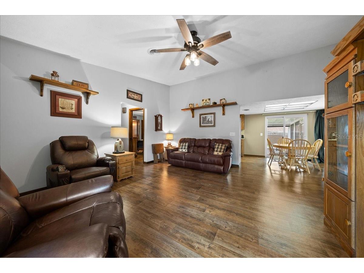 43 Banyan Drive Ocala FL 34472 OM726260 image9