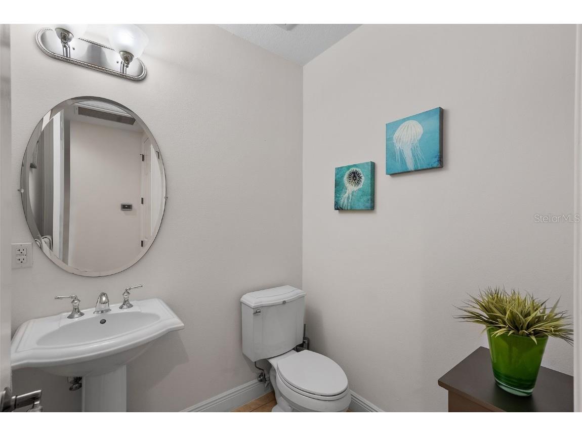 43 Bayview Court S #A Saint Petersburg FL 33711 TB8459380 image36