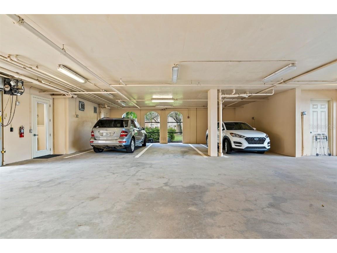 43 Bayview Court S #A Saint Petersburg FL 33711 TB8459380 image46