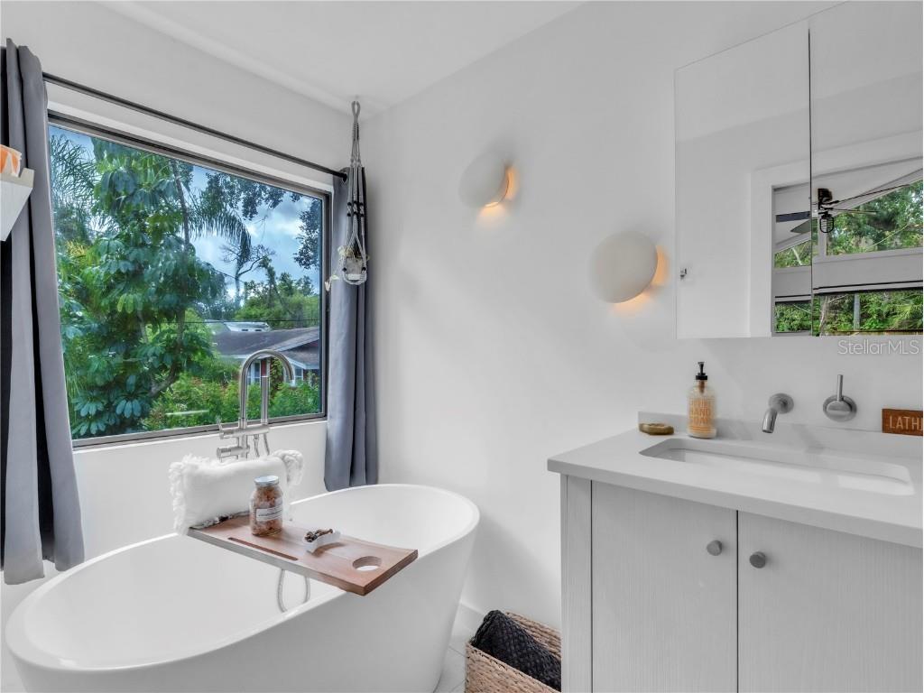 43 Hamilton Heath Drive Tampa FL 33604 - HILLSBOROUGH RIVER TB8434105 image19