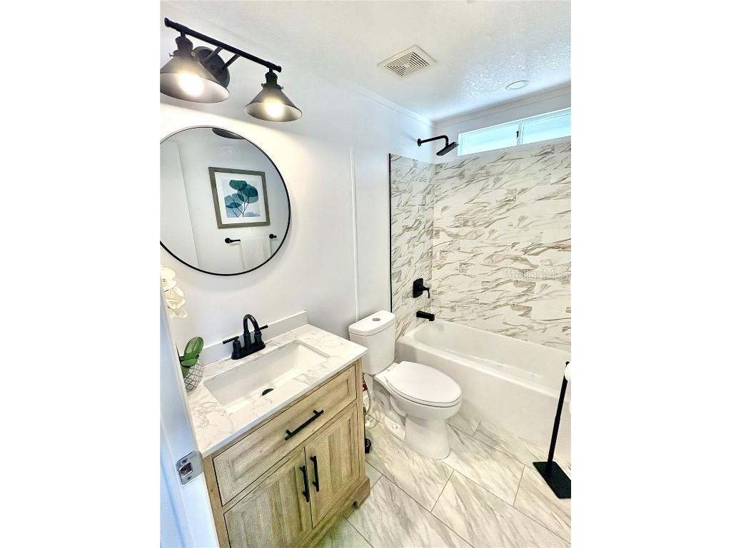 43 N Easter Island Circle Englewood FL 34223 A4669391 image13