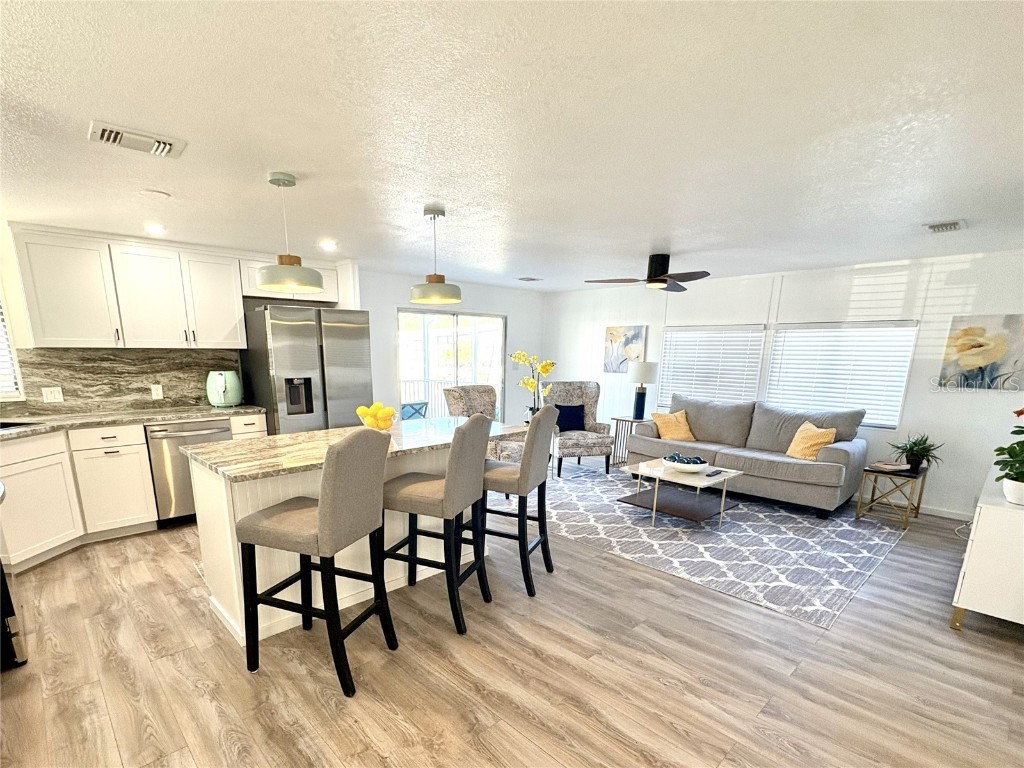 43 N Easter Island Circle Englewood FL 34223 A4669391 image5