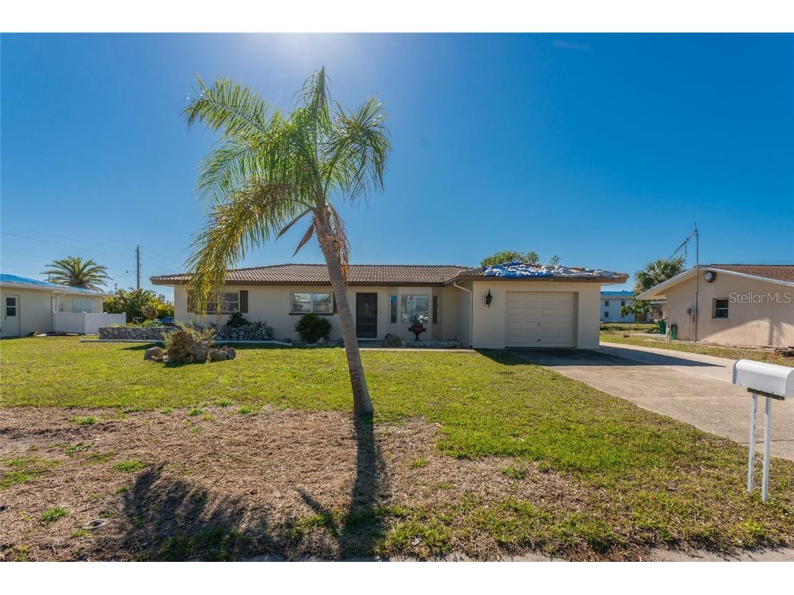 43 Rotonda Circle Rotonda West FL 33947 D6128916 image1