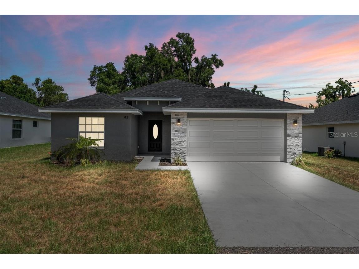 43 S Kentucky Avenue Umatilla FL 32784 O6215335 image1