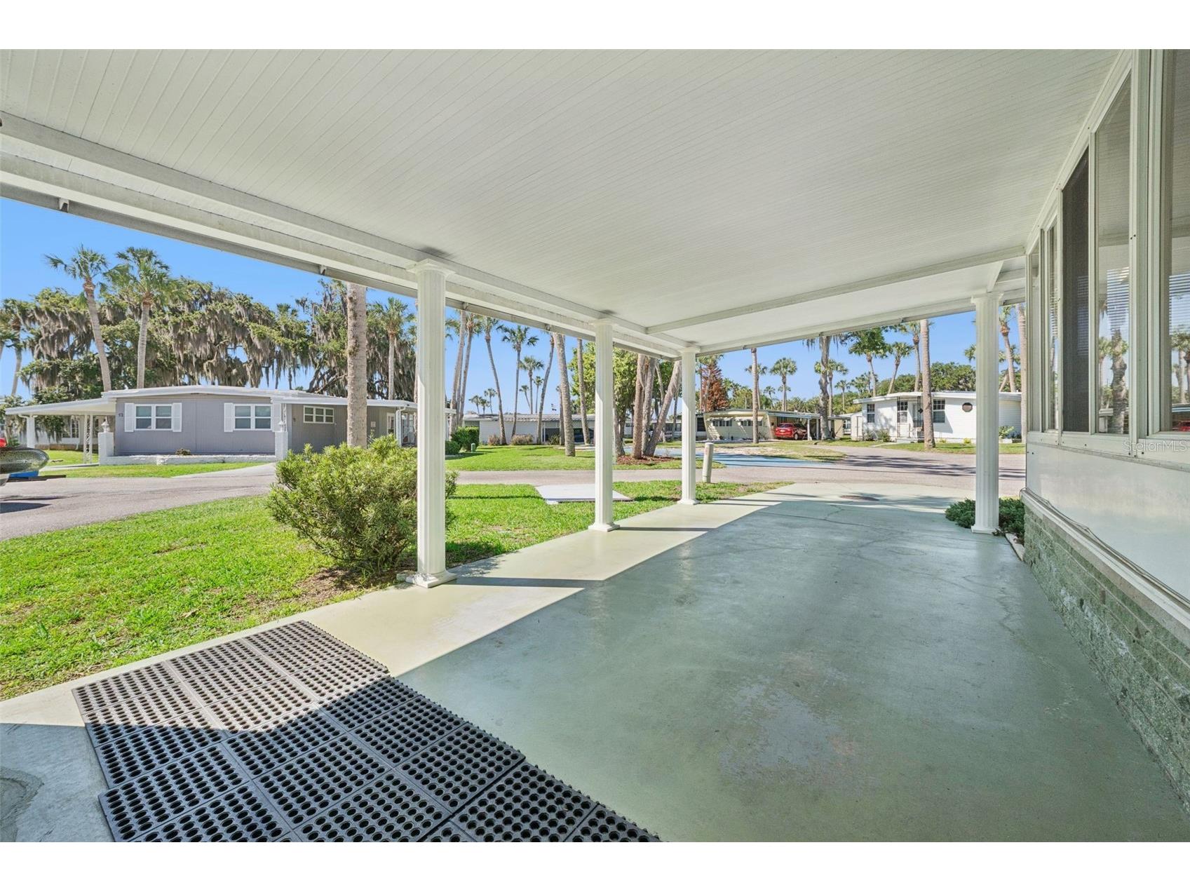 43 Sabal Palm Circle Eustis FL 32726 - Trout Lake O6408775 image3