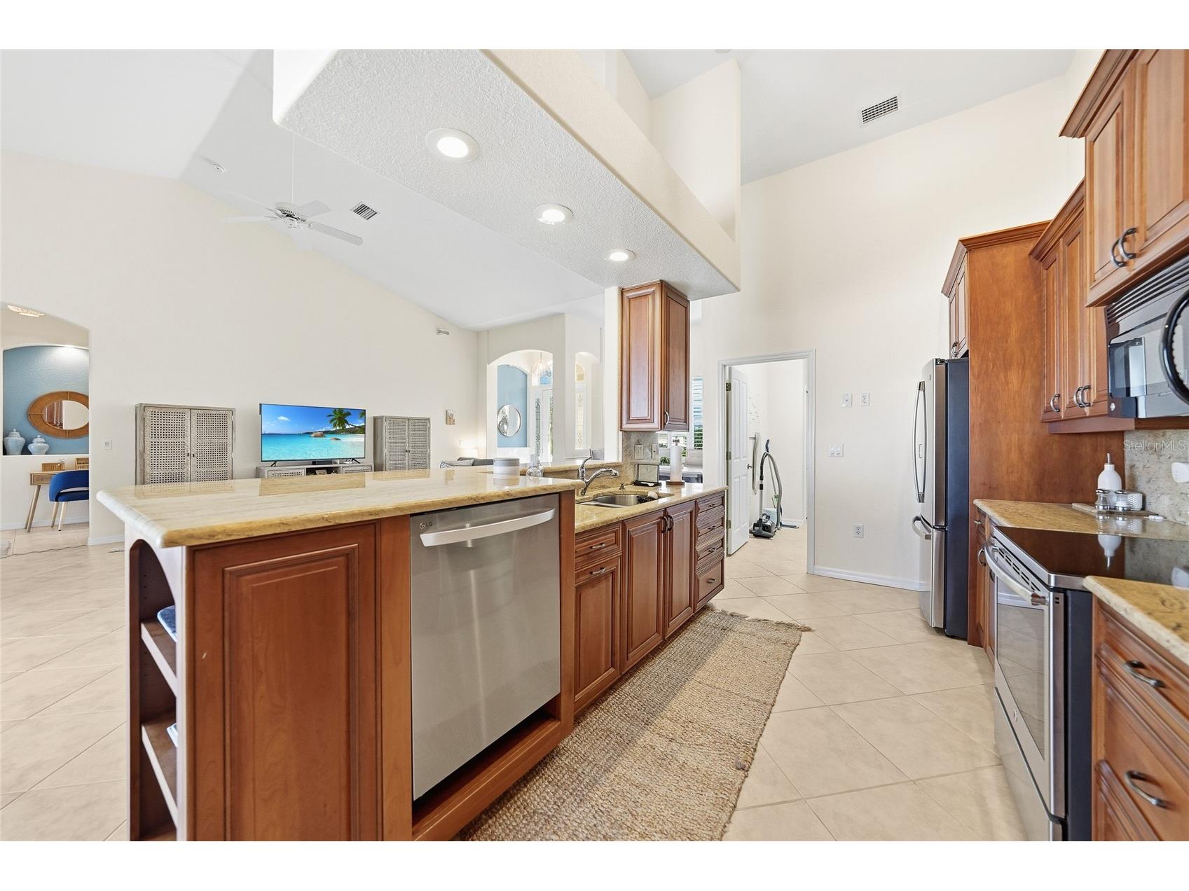 43 Tropicana Drive Punta Gorda FL 33950 - BLUEFISH LAGOON CANAL C7519285 image20