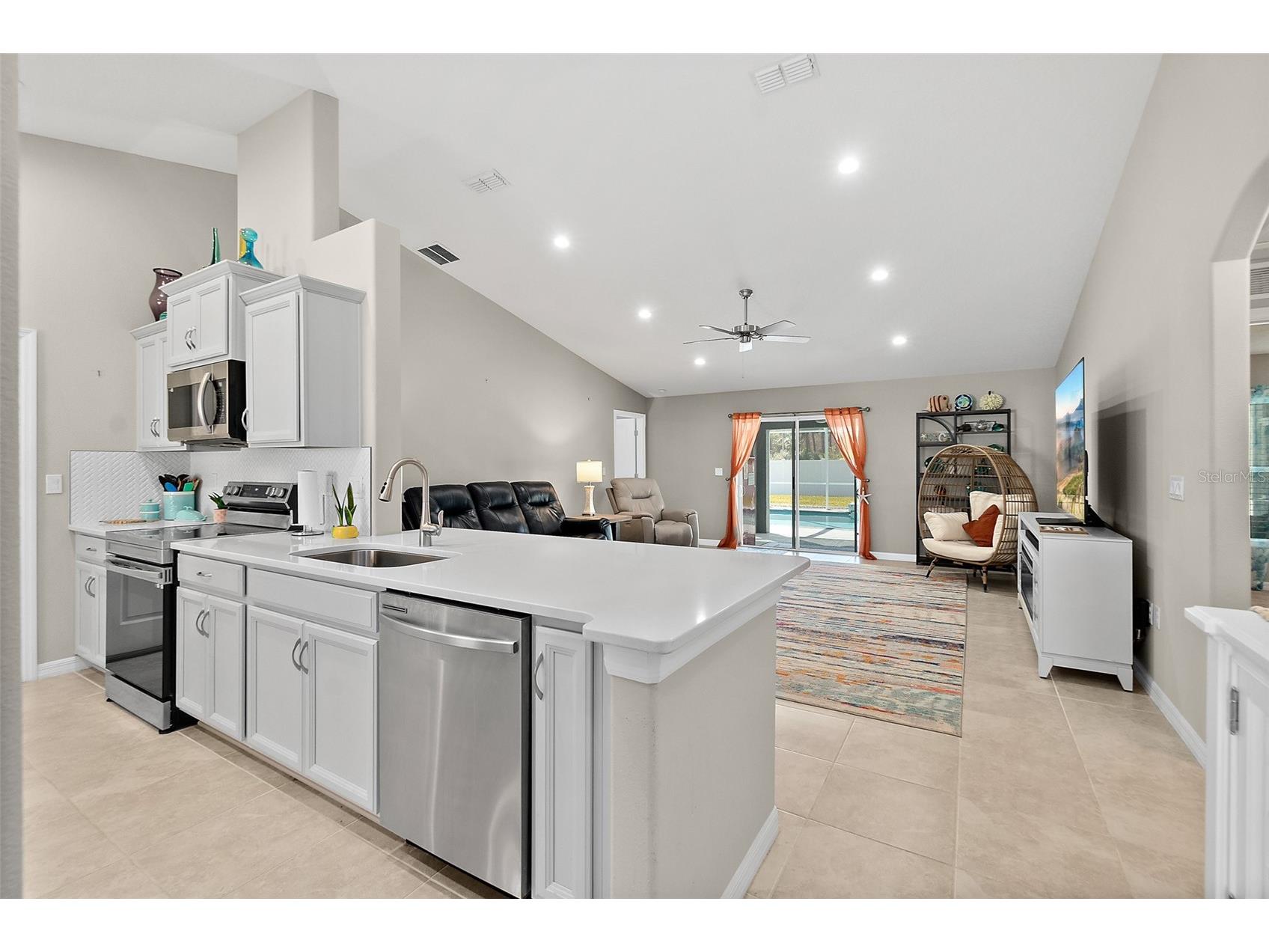 43 Utica Path Palm Coast FL 32164 FC318534 image18