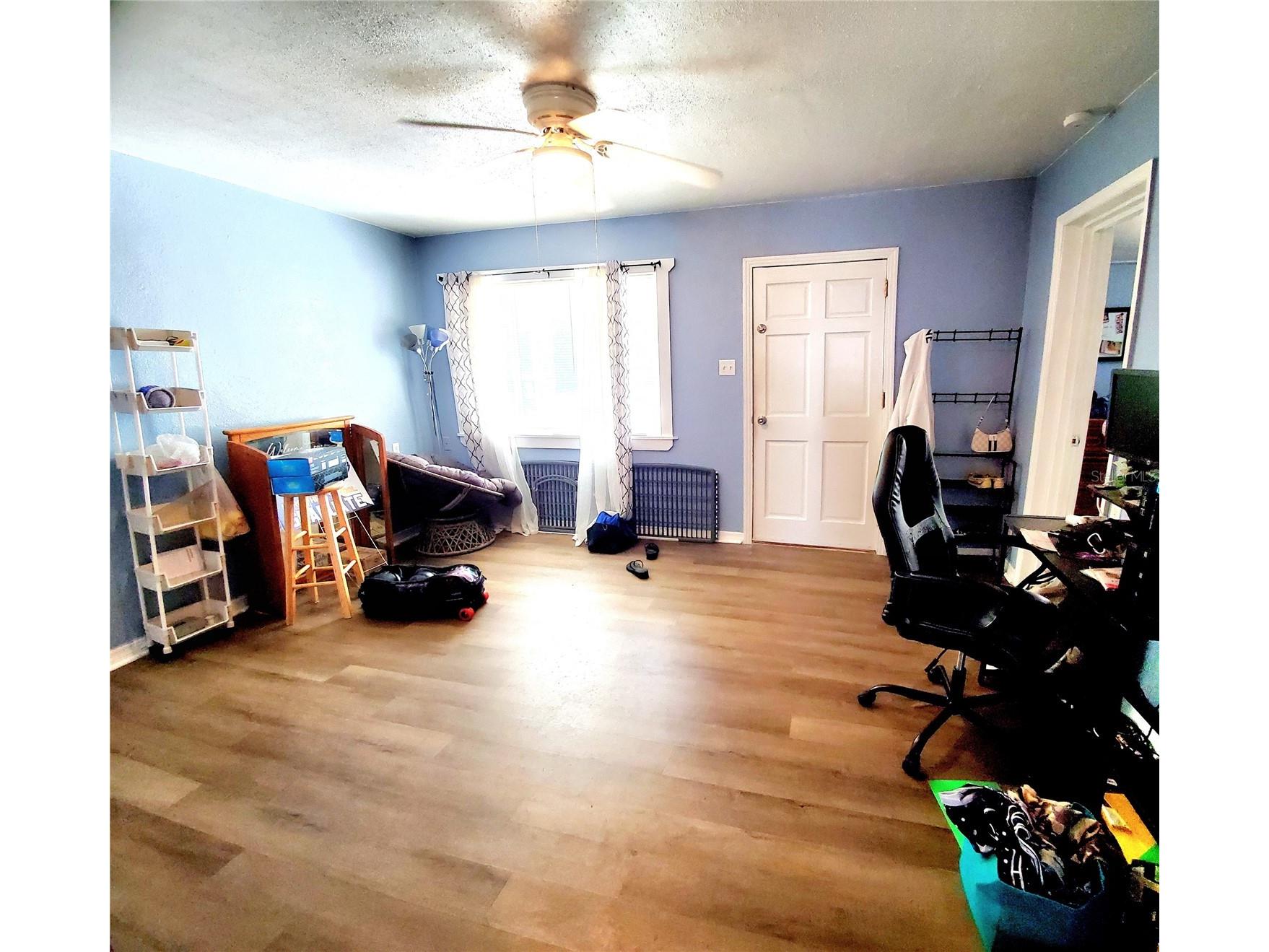 430 1st Avenue NE Largo FL 33770 TB8496325 image7