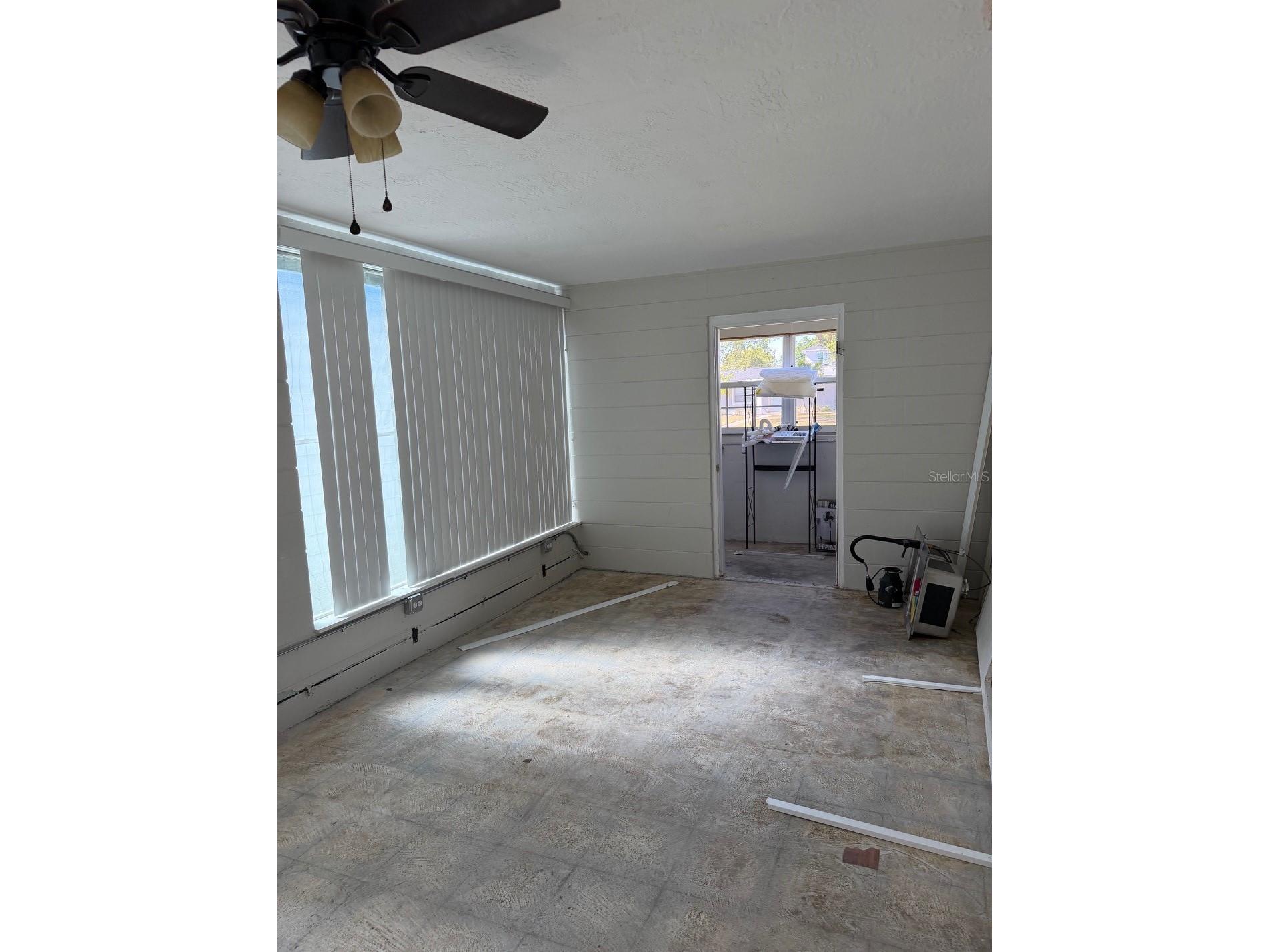 430 42nd Avenue NE Saint Petersburg FL 33703 TB8502627 image8