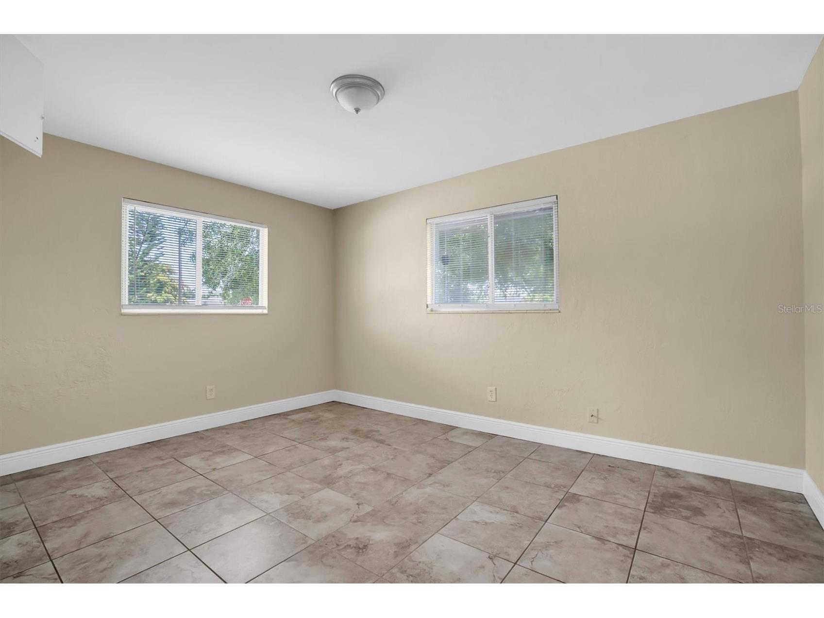 430 55th Street N Saint Petersburg FL 33710 TB8517200 image10