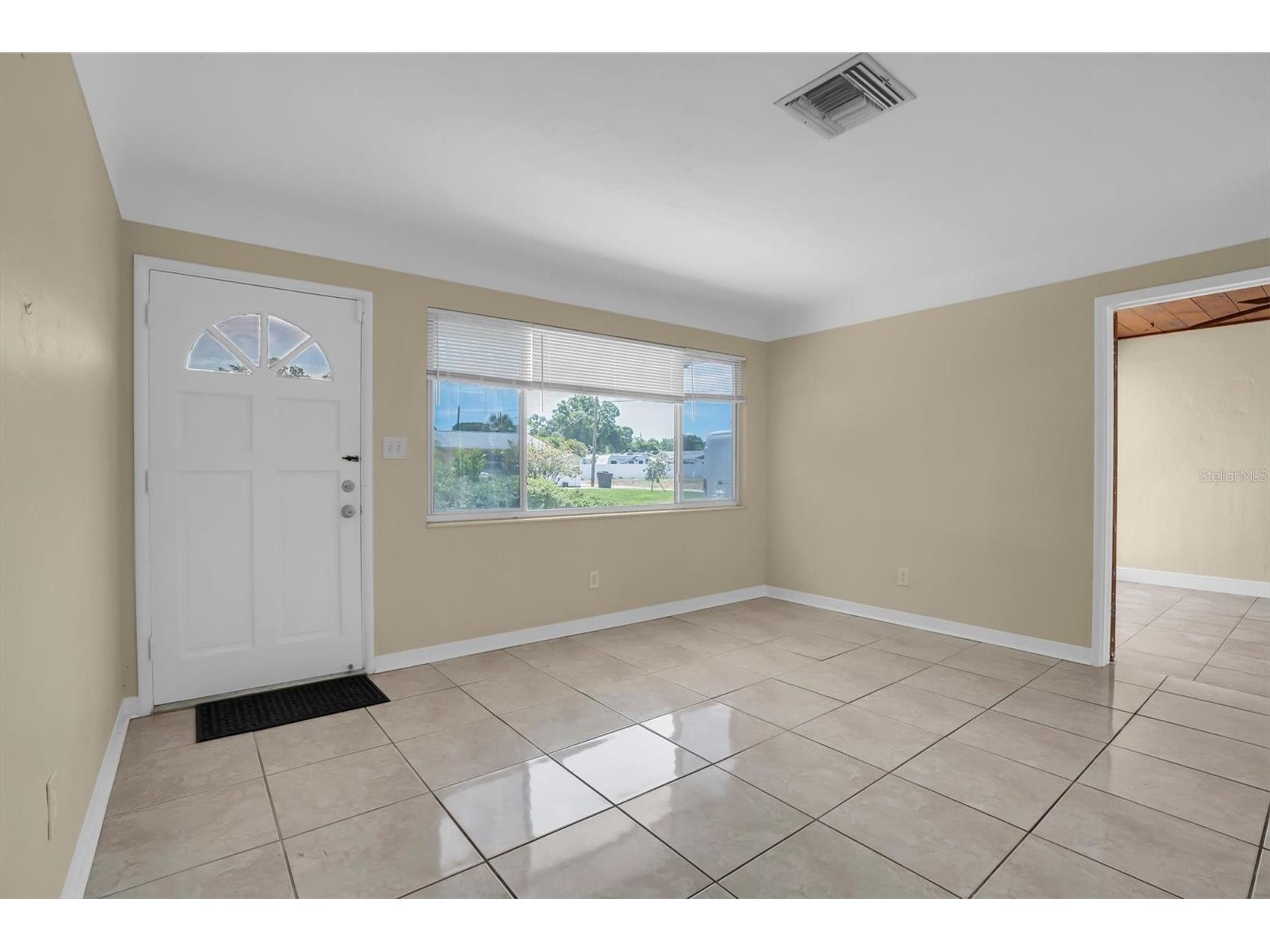 430 55th Street N Saint Petersburg FL 33710 TB8517200 image3