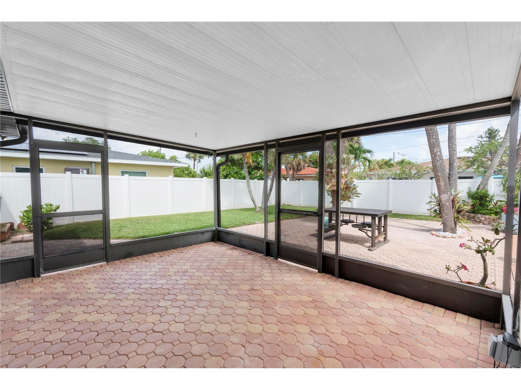 430 88th Avenue Saint Pete Beach FL 33706 TB8520480 image18