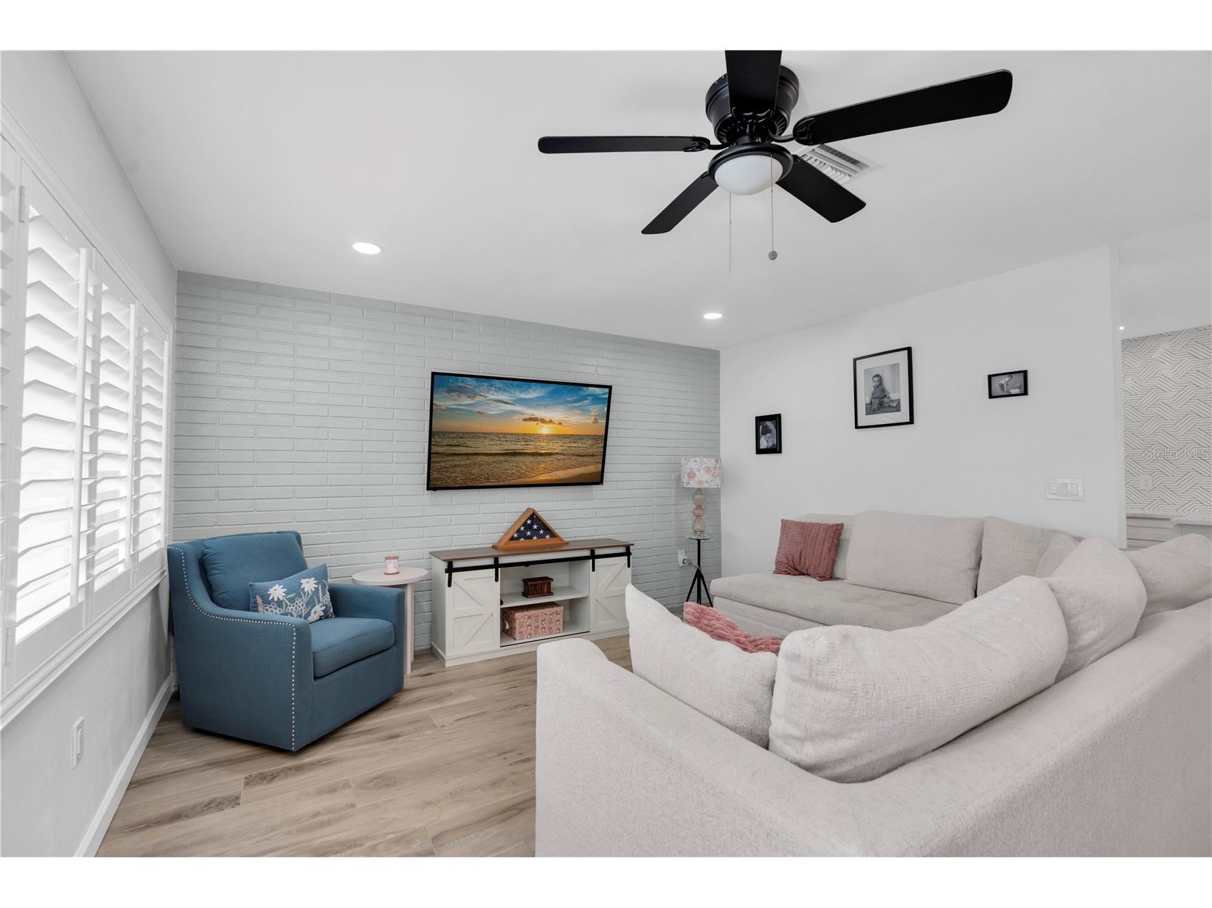430 88th Avenue Saint Pete Beach FL 33706 TB8520480 image5
