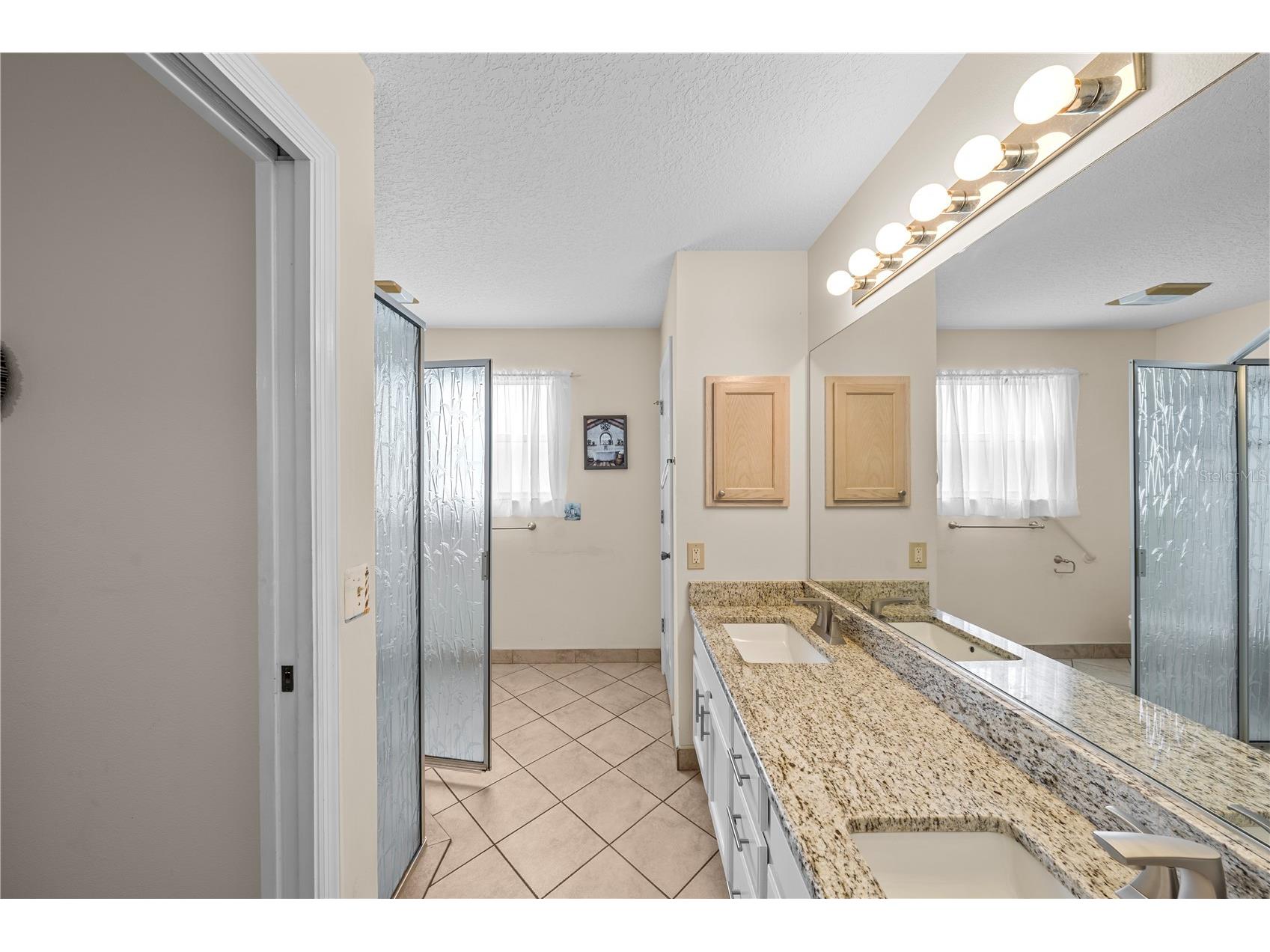 430 Aldama Avenue The Villages FL 32159 OM720396 image40