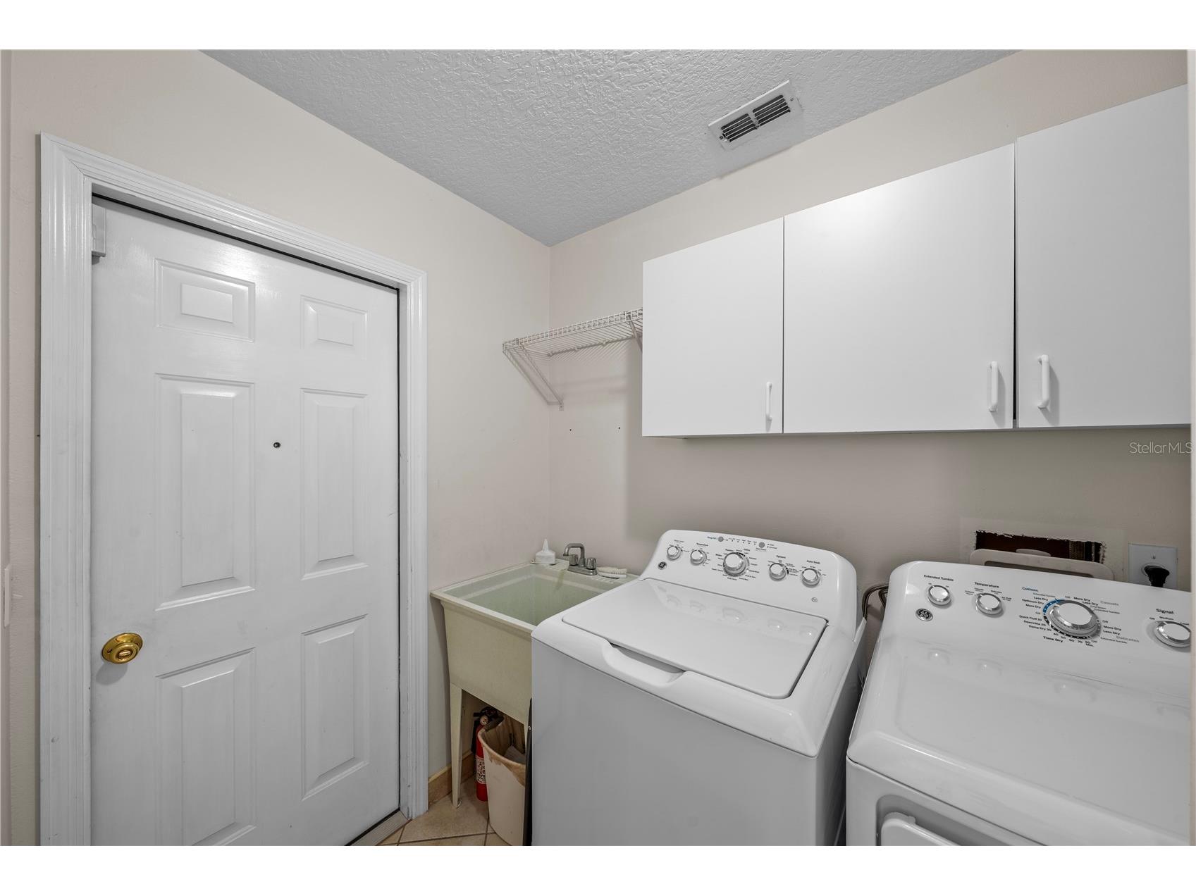 430 Aldama Avenue The Villages FL 32159 OM720396 image43