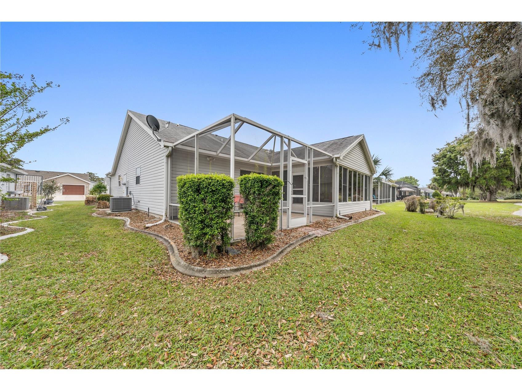 430 Aldama Avenue The Villages FL 32159 OM720396 image48