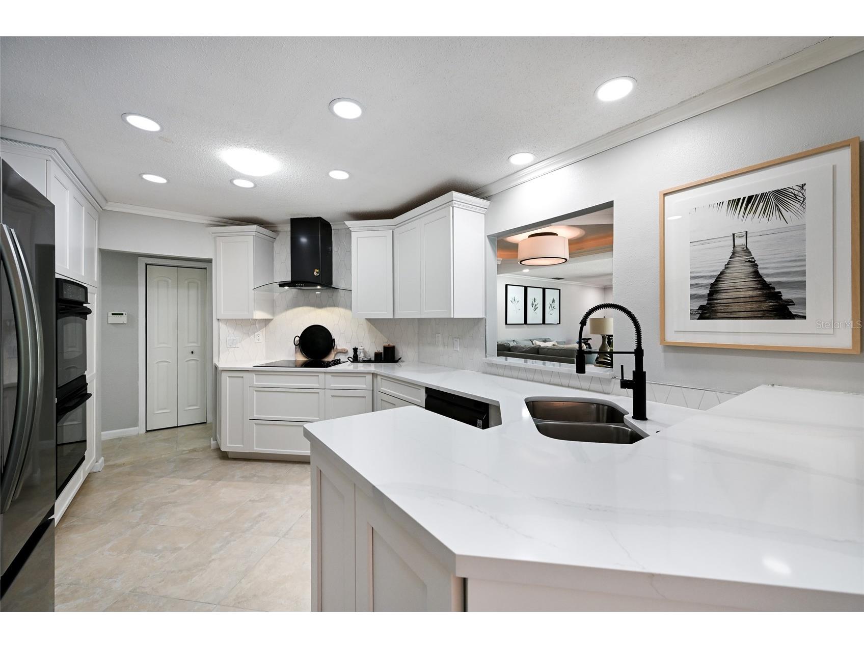 430 Bird Key Drive Sarasota FL 34236 A4691206 image12