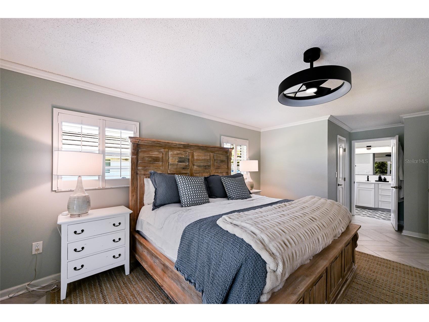 430 Bird Key Drive Sarasota FL 34236 A4691206 image21