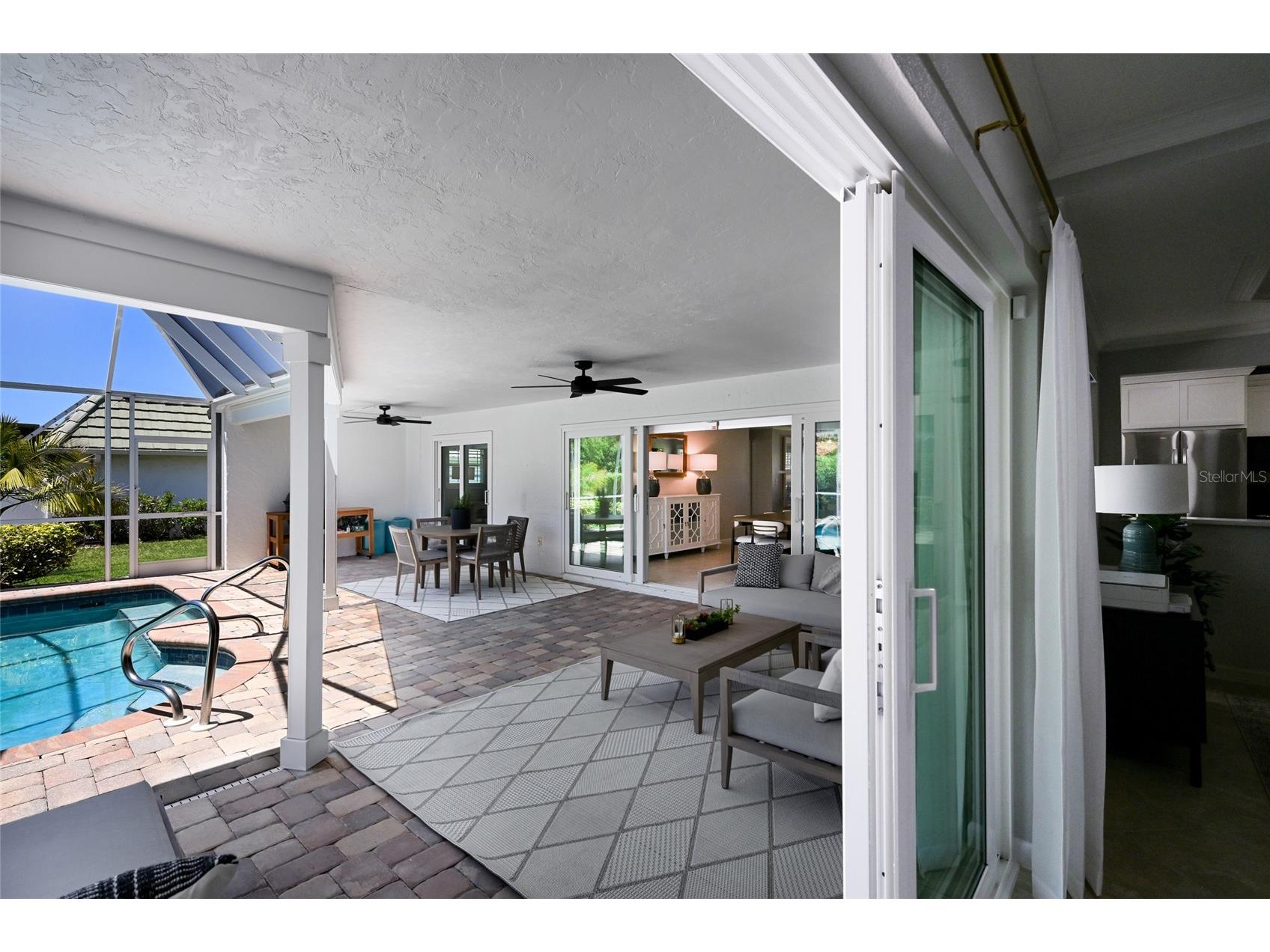 430 Bird Key Drive Sarasota FL 34236 A4691206 image25