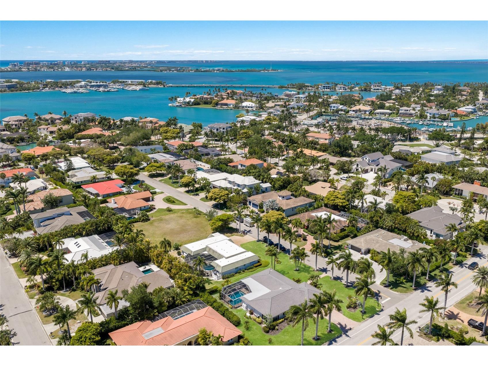 430 Bird Key Drive Sarasota FL 34236 A4691206 image42