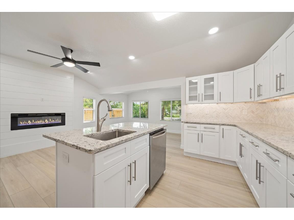 430 Harvard Street Englewood FL 34223 A4659578 image11