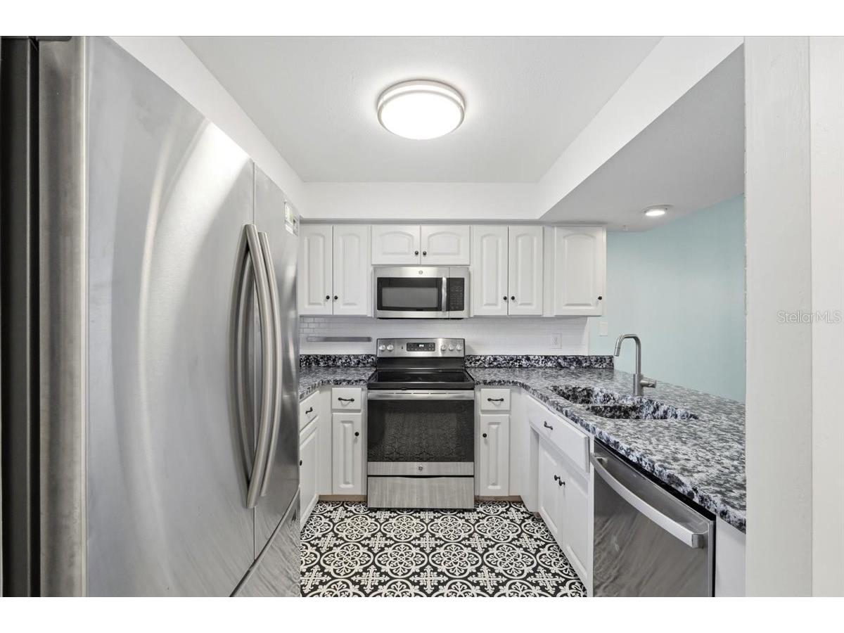 430 Hillcrest Drive SE Winter Haven FL 33884 L4961985 image13