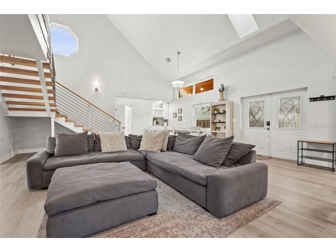 430 Island Circle Sarasota FL 34242 A4660296 image23