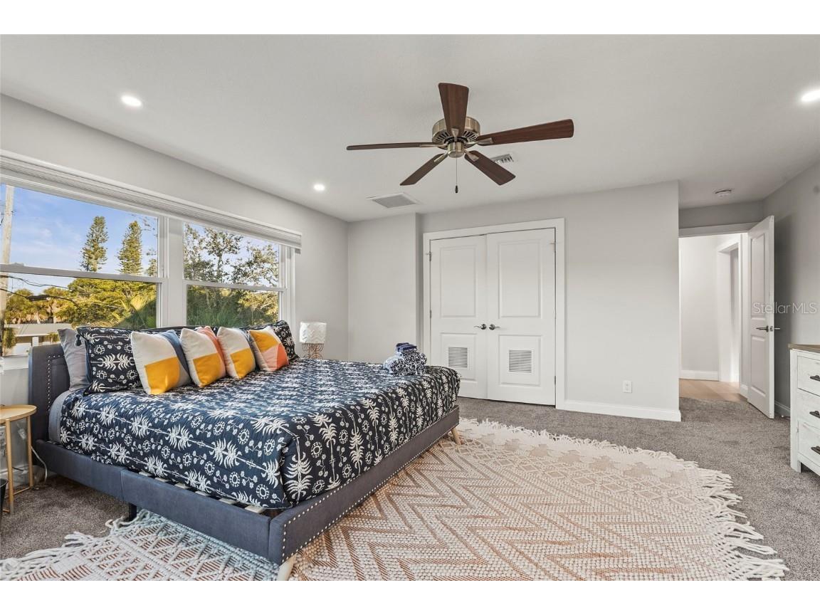 430 Island Circle Sarasota FL 34242 A4660296 image49