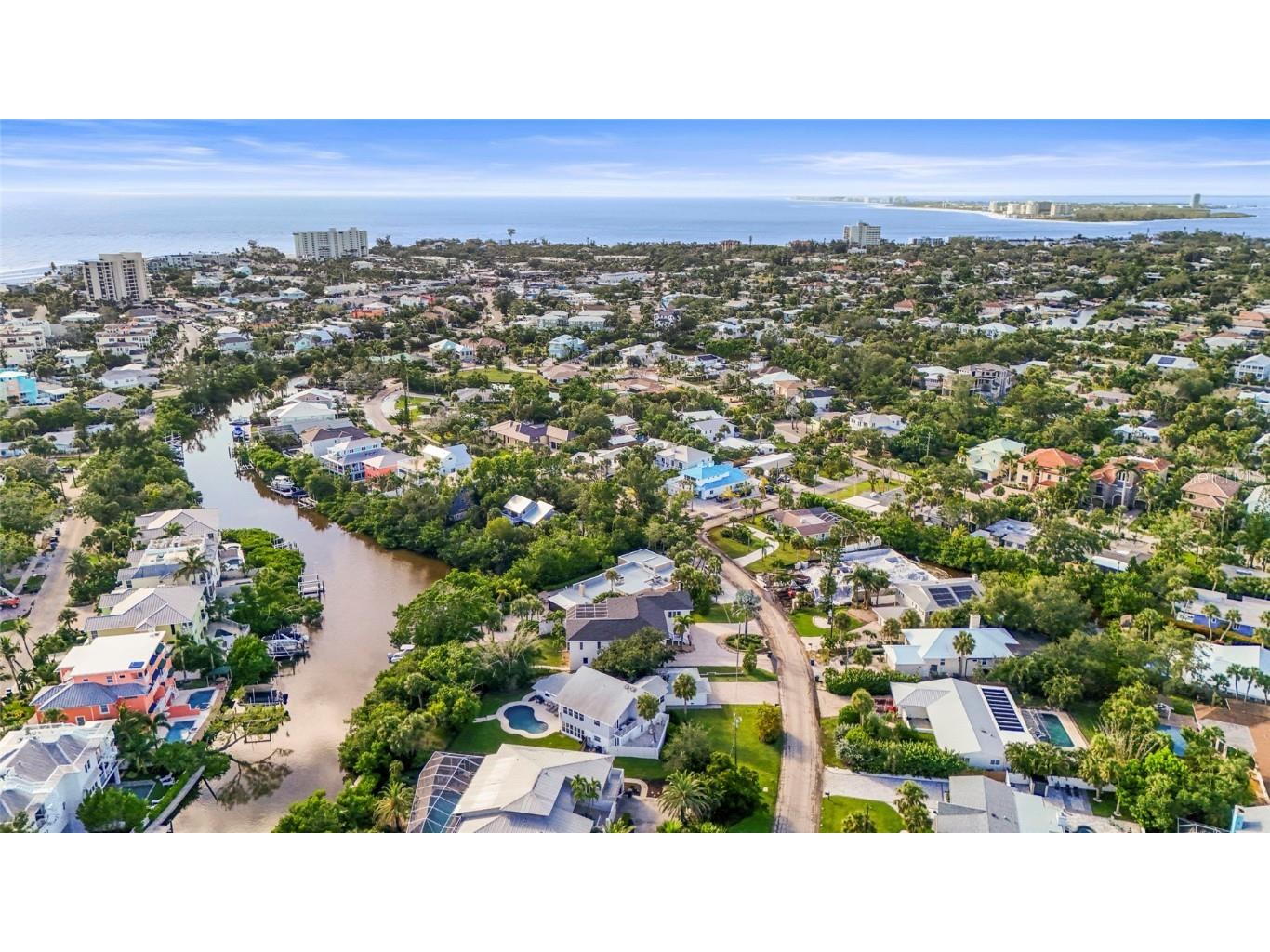 430 Island Circle Sarasota FL 34242 A4660296 image64