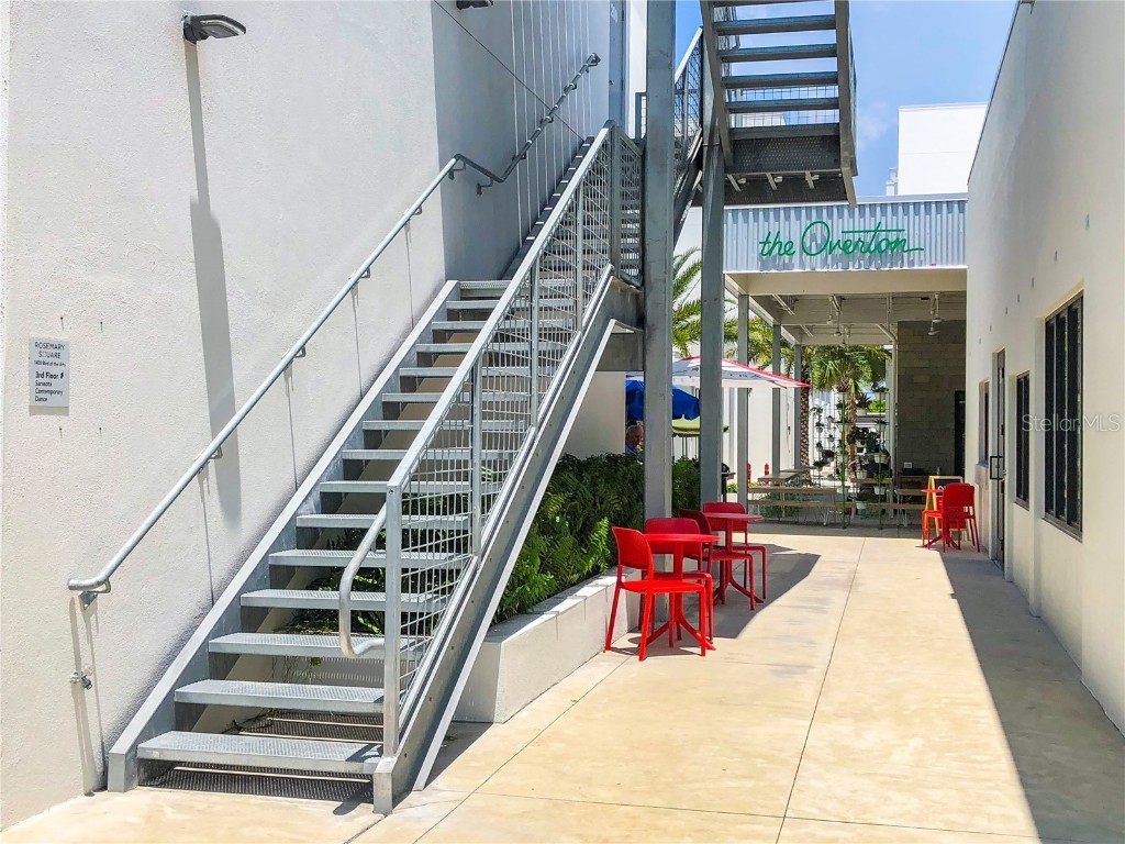 430 Kumquat Court #302 Sarasota FL 34236 A4588306 image19