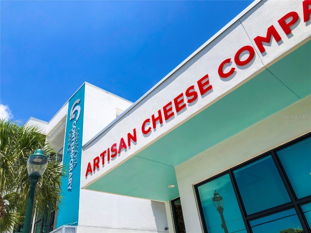 430 Kumquat Court #408 Sarasota FL 34236 A4650005 image10