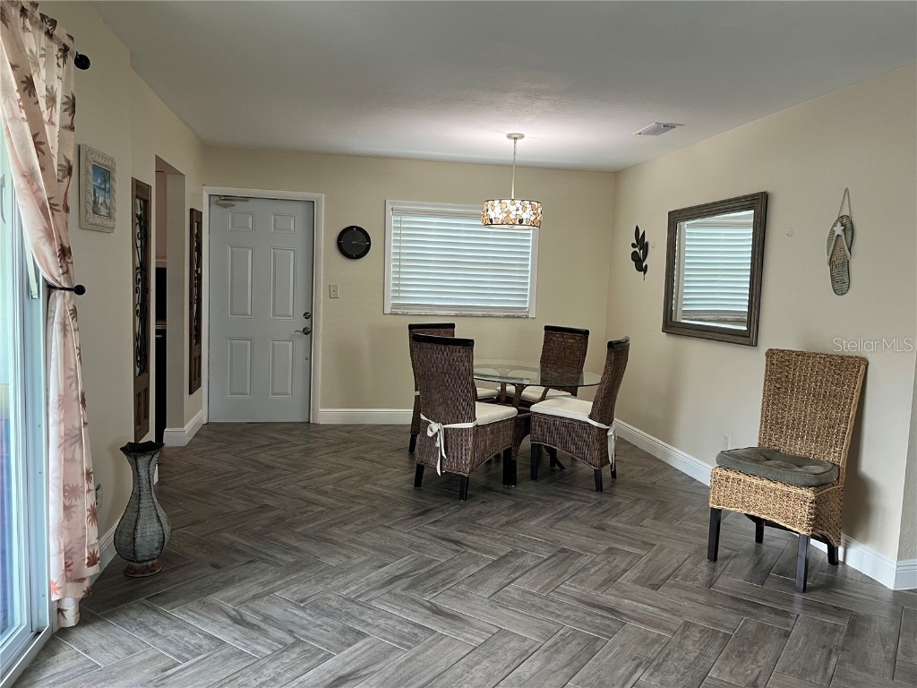 430 Larboard Way #6 Clearwater Beach FL 33767 TB8434469 image8