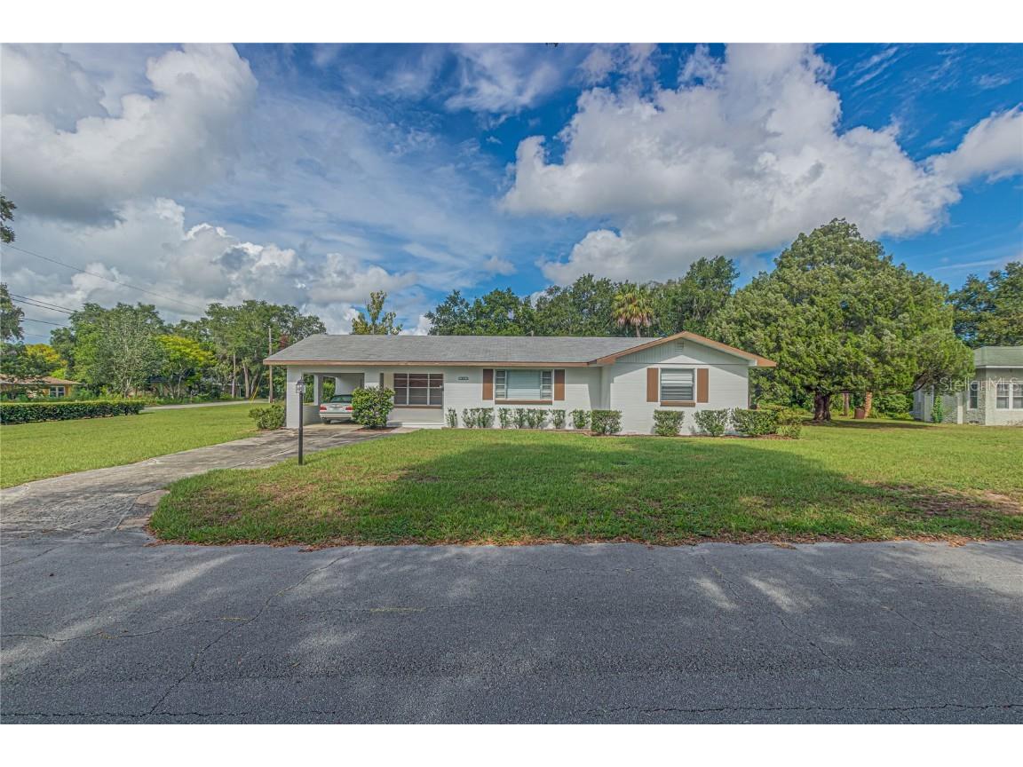 430 N Marydell Avenue Deland FL 32720 V4932317 image1