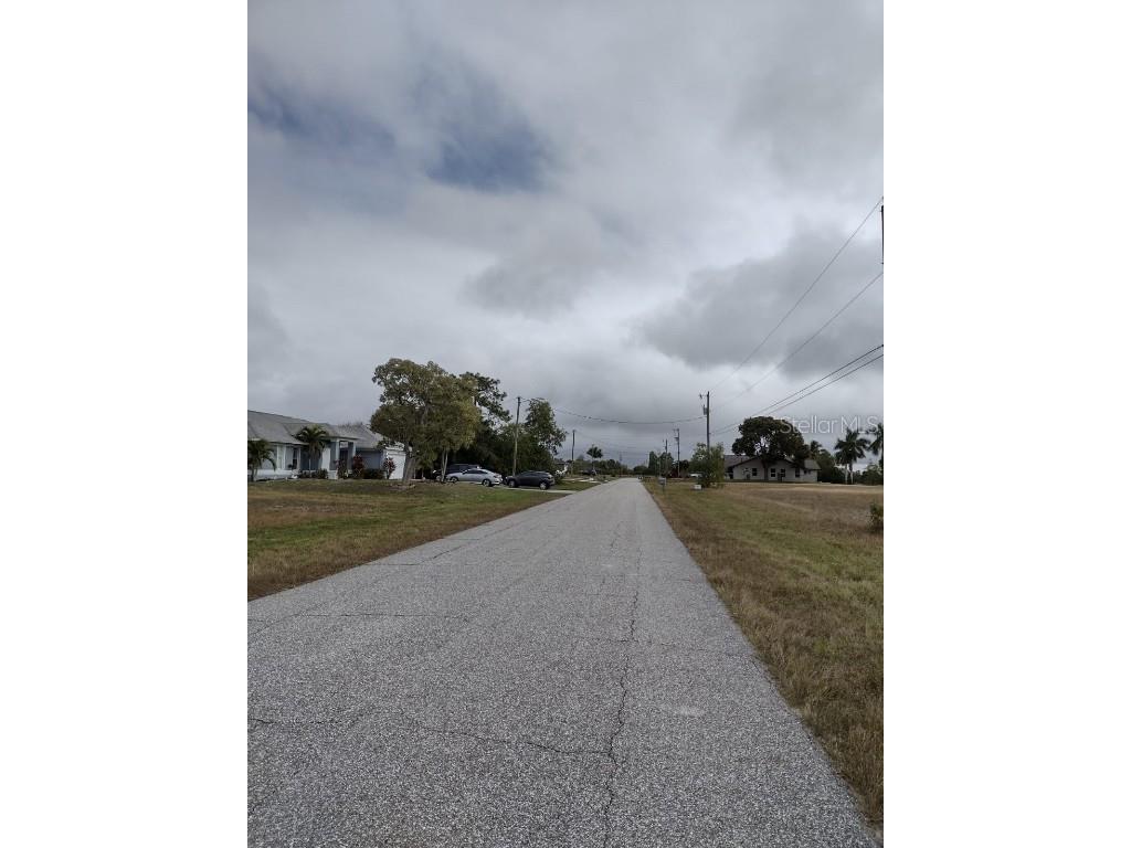 430 NW 14th Terrace Cape Coral FL 33993 C7506118 image3