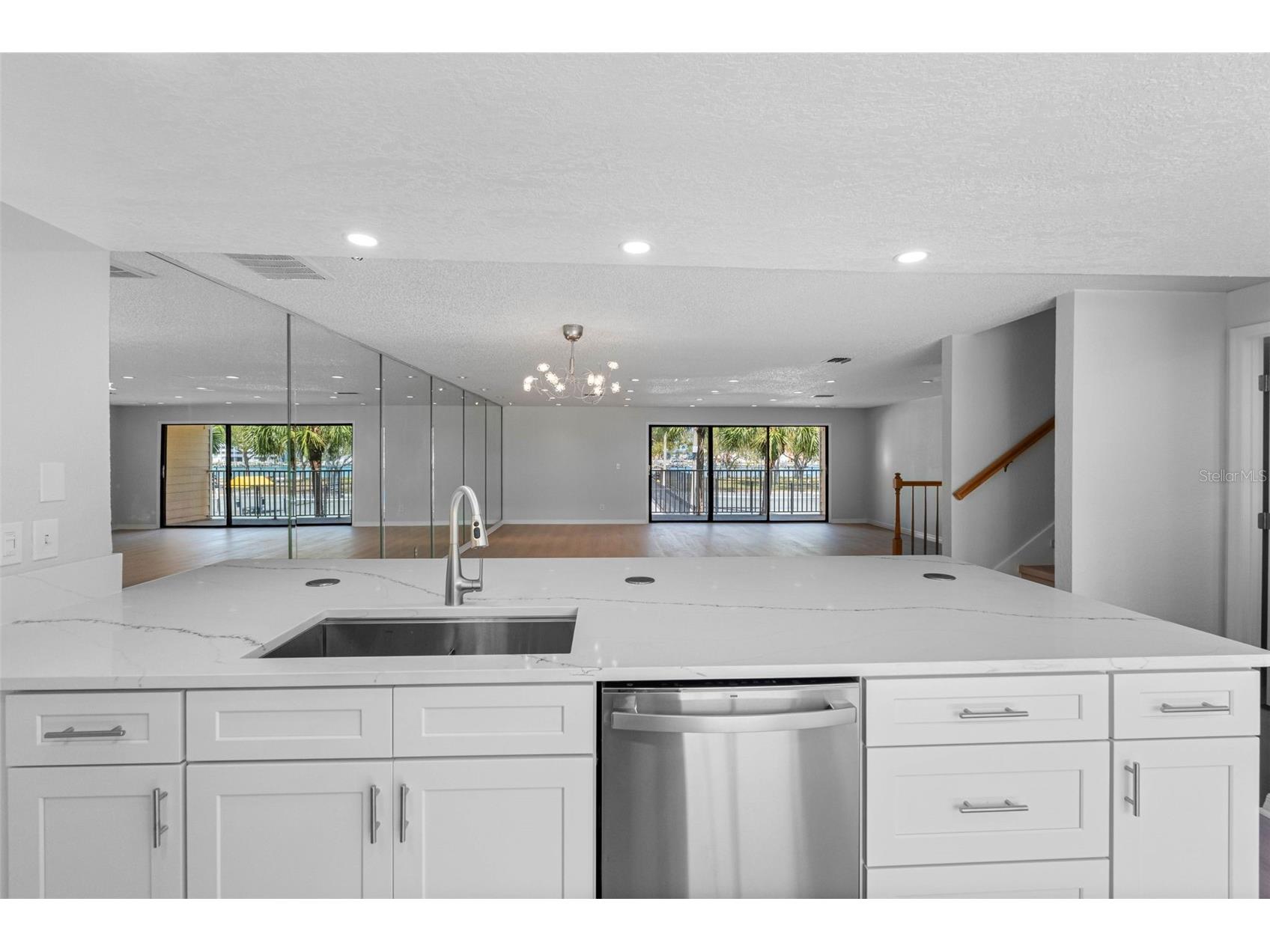 430 Sandy Hook Road Treasure Island FL 33706 TB8491487 image12