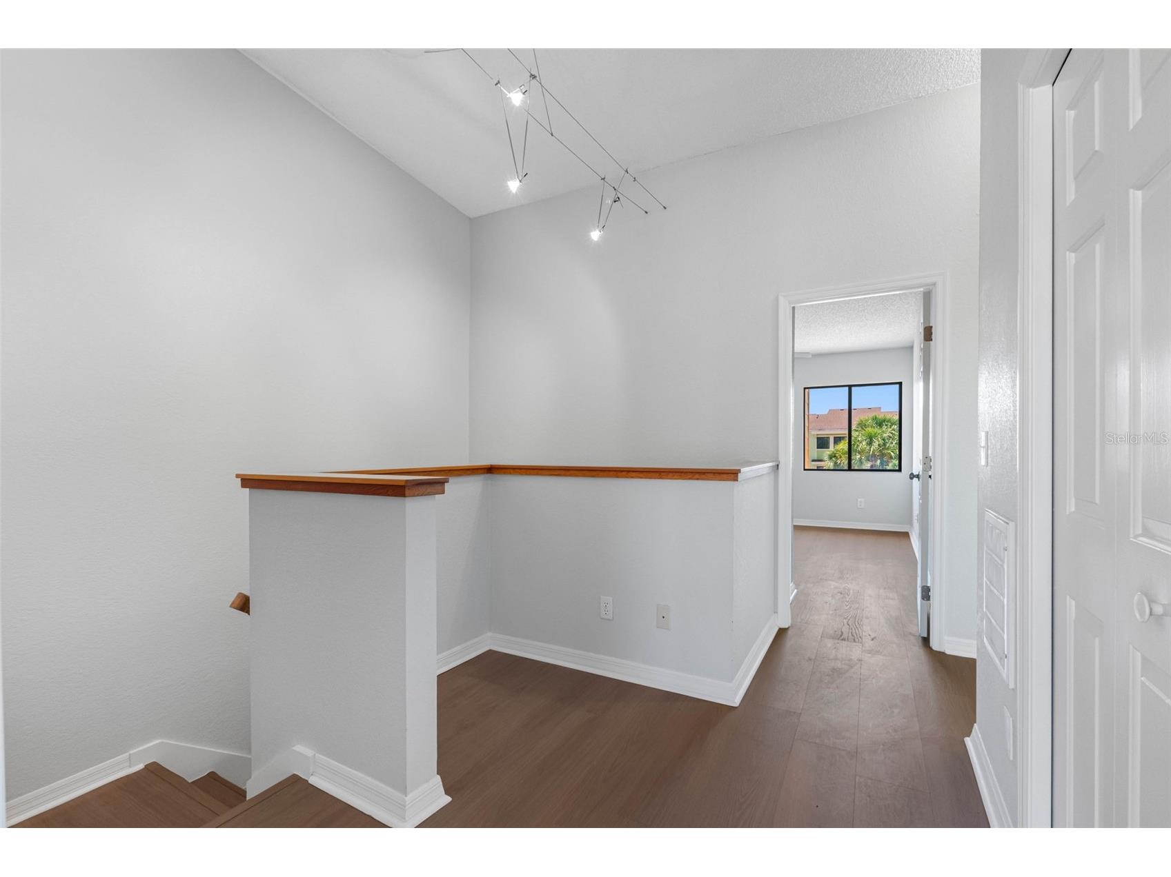 430 Sandy Hook Road Treasure Island FL 33706 TB8491487 image21