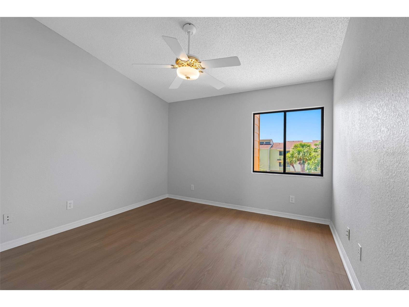 430 Sandy Hook Road Treasure Island FL 33706 TB8491487 image37