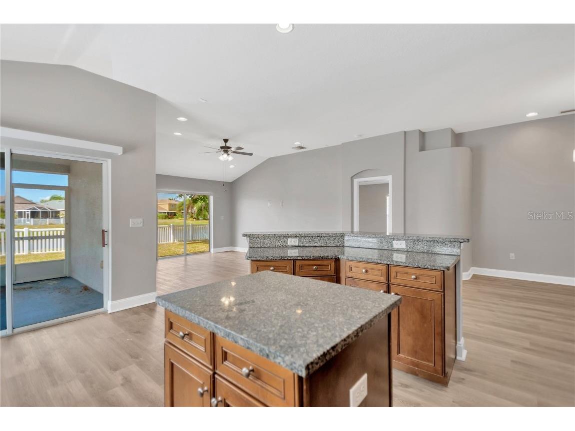 430 Stone Briar Drive Ruskin FL 33570 TB8440848 image17