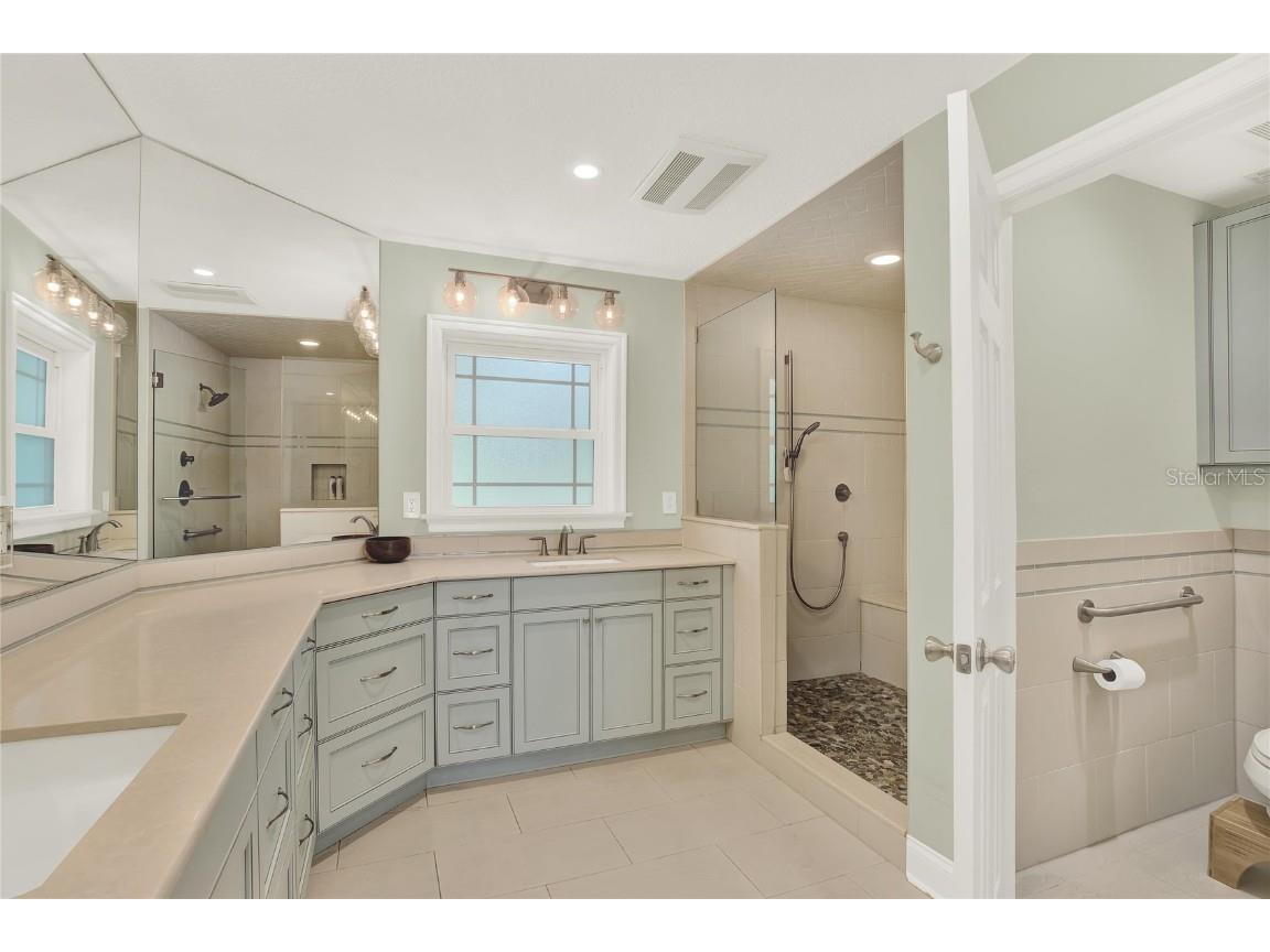 430 Wildwood Way Belleair FL 33756 TB8411064 image22