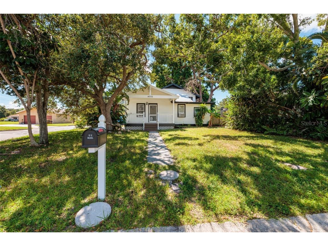 4300 14th Avenue N Saint Petersburg FL 33713 TB8435061 image21