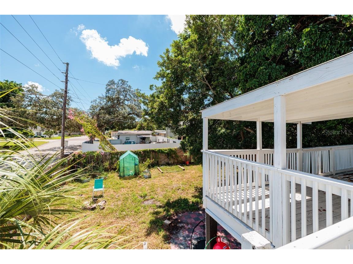 4300 14th Avenue N Saint Petersburg FL 33713 TB8435061 image29