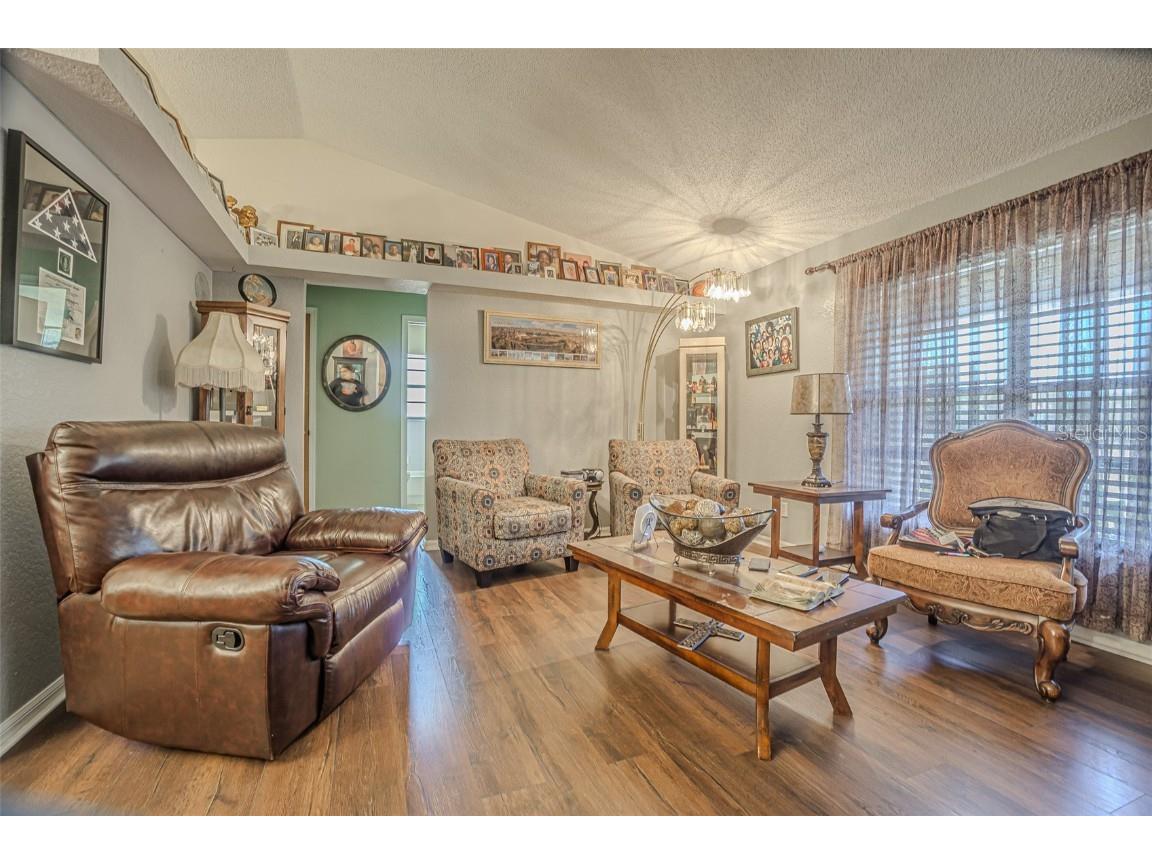 4300 18th Avenue S Saint Petersburg FL 33711 TB8438927 image3