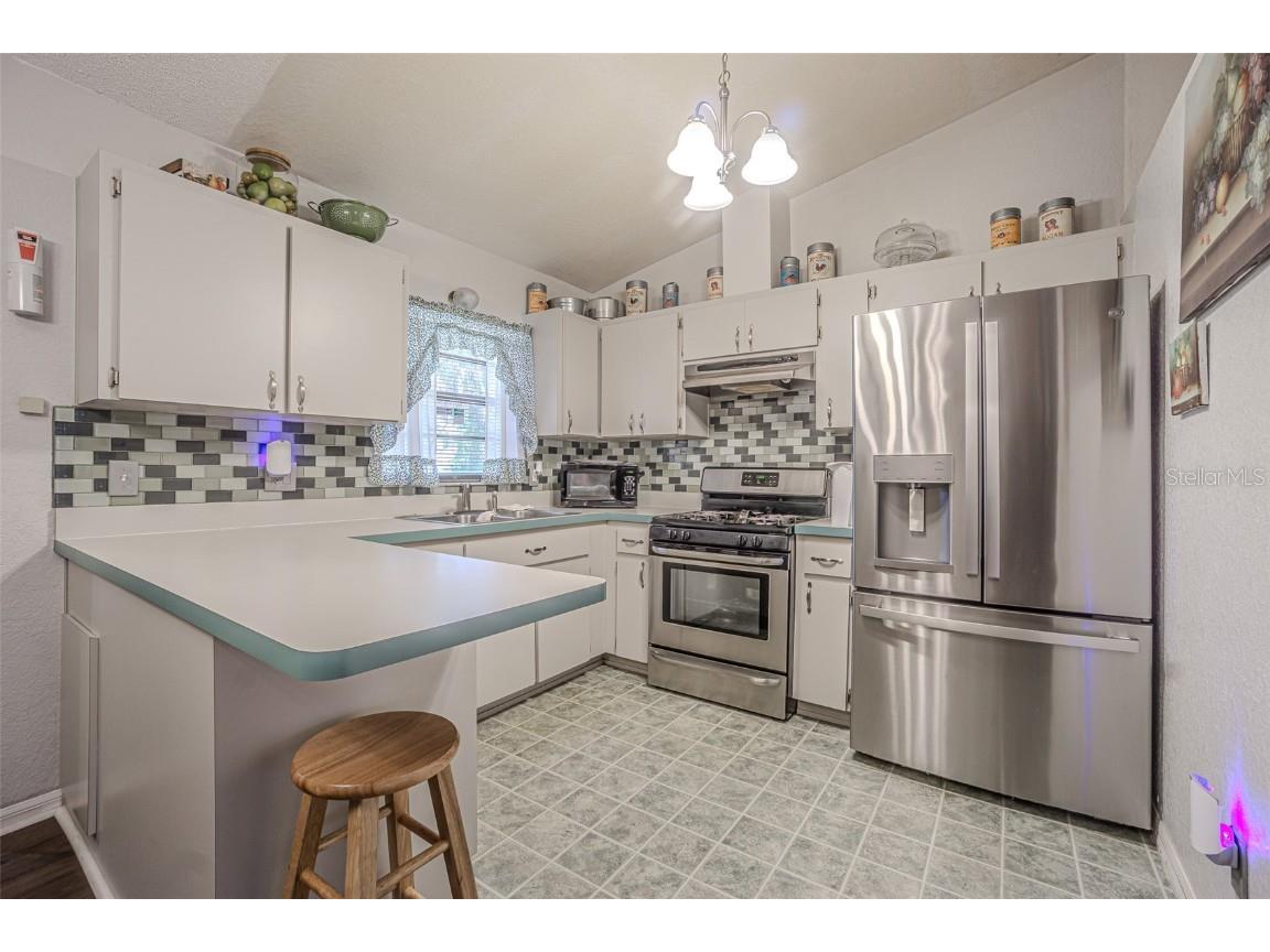 4300 18th Avenue S Saint Petersburg FL 33711 TB8438927 image6